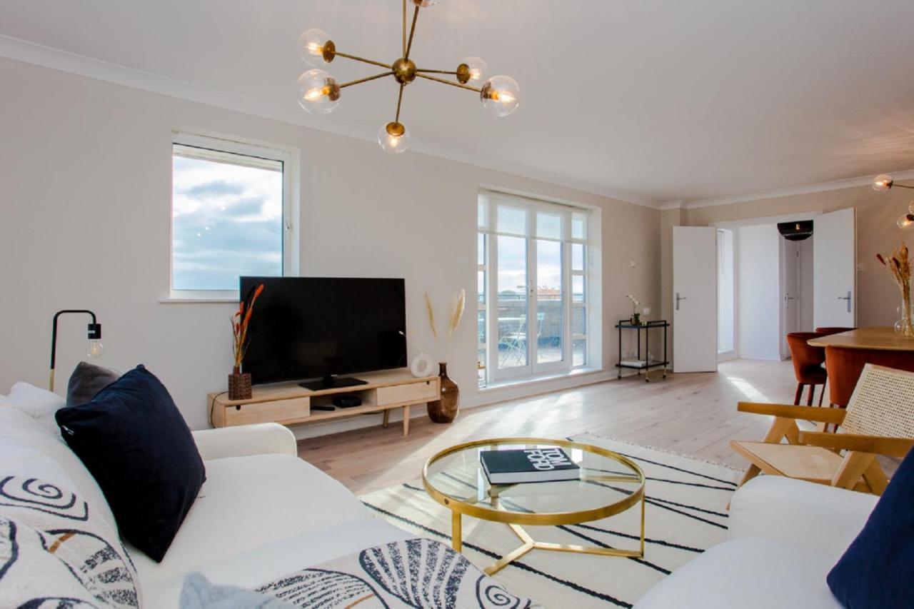 The Sparkford Gardens - Lovely 2Bdr With Balcony Londra Exterior foto