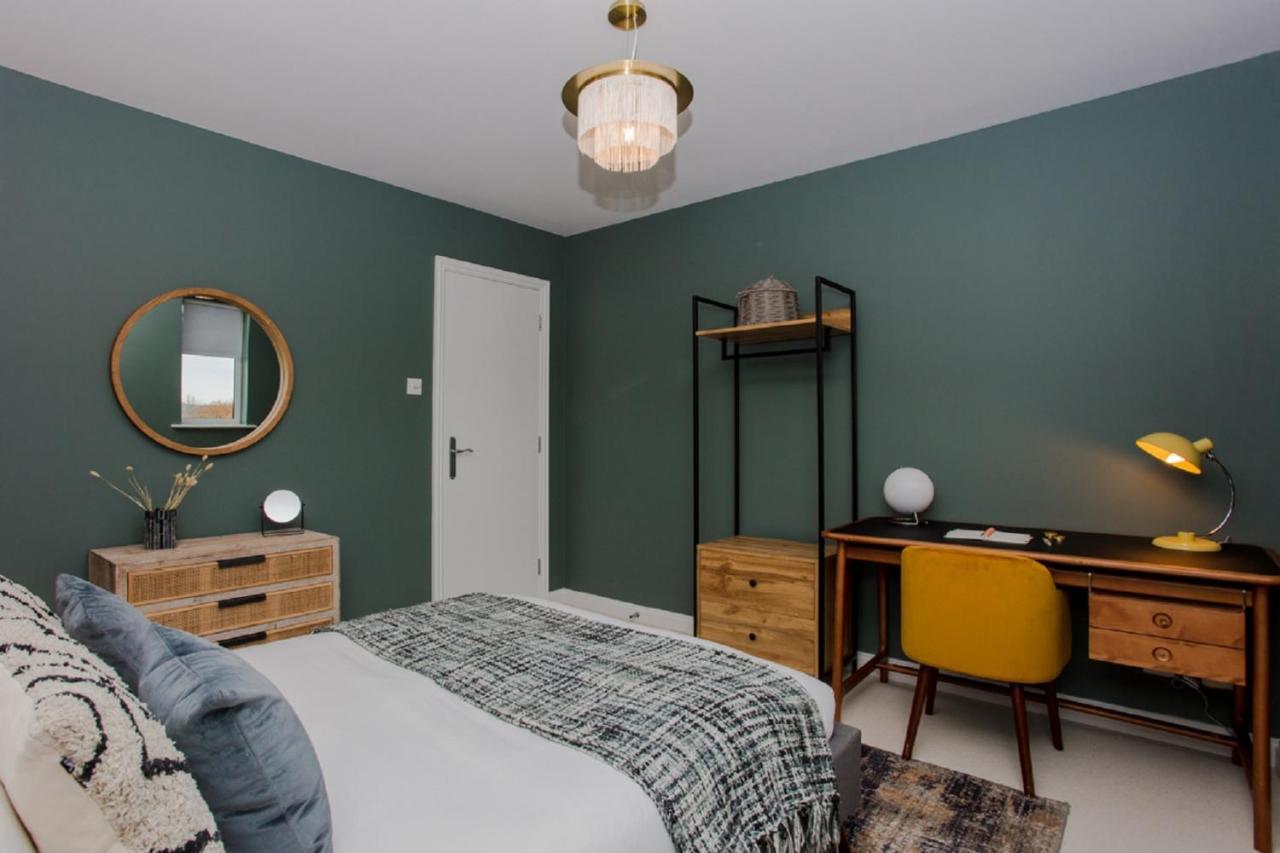 The Sparkford Gardens - Lovely 2Bdr With Balcony Londra Exterior foto